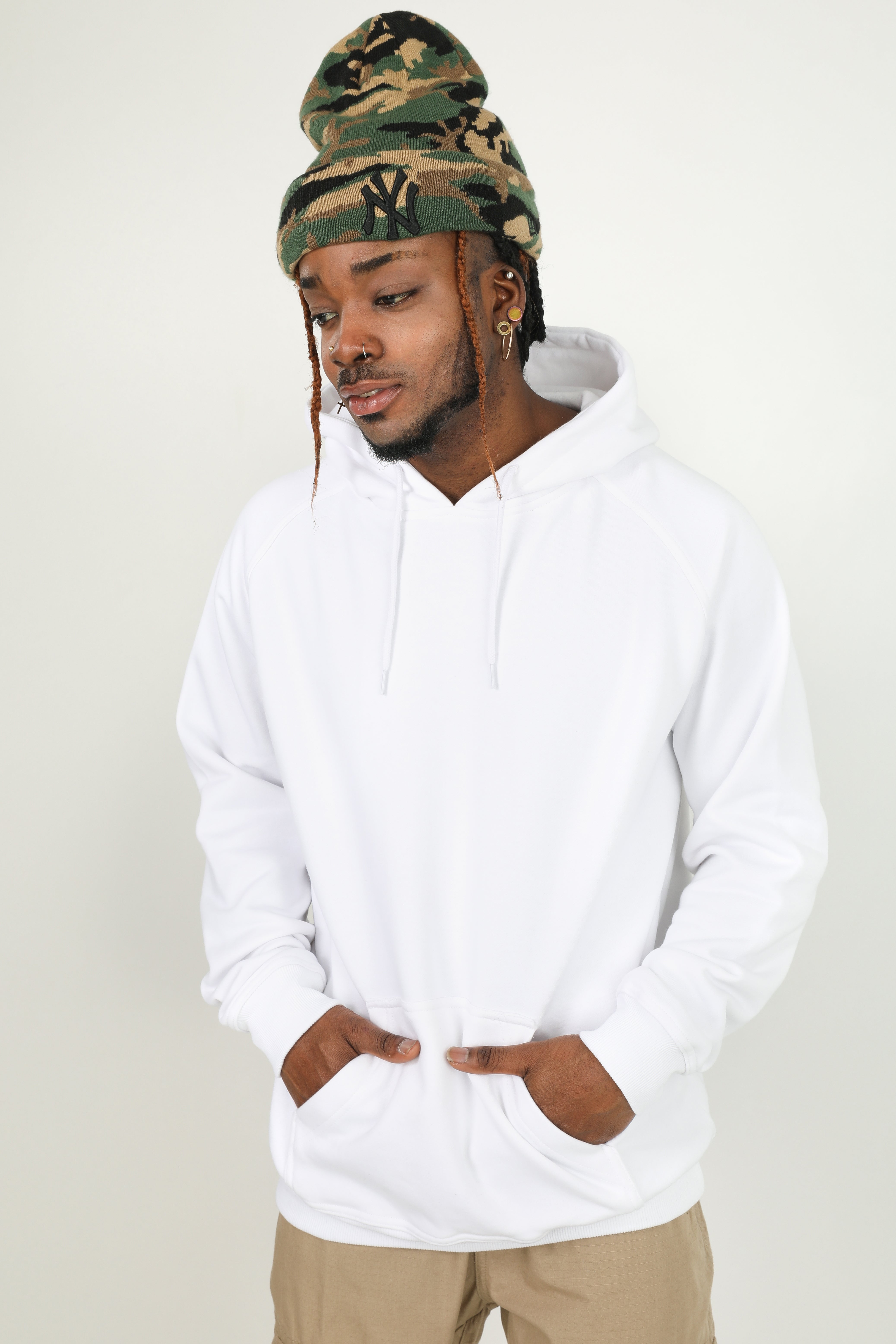 Felpa oversize con cappuccio - bianco